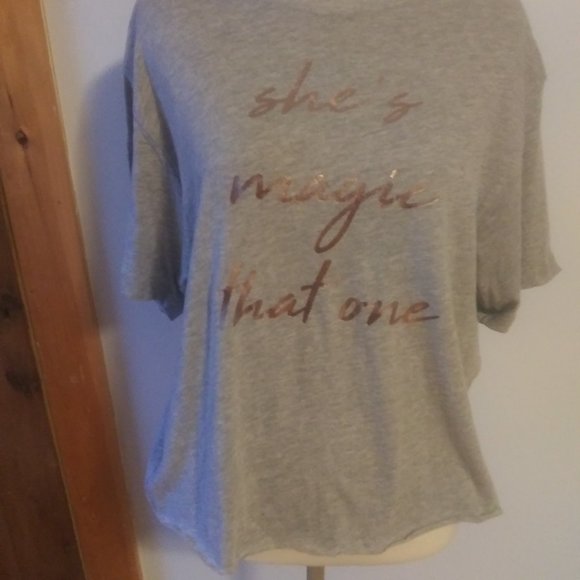 Miken flow tee she's magic that one   script crop top Large - Picture 7 of 12